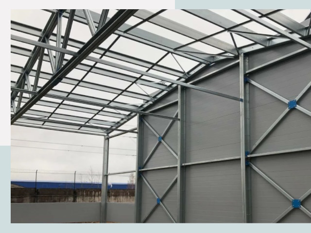 Каркасные ангары от СтальСтрой-Дзр по цене от 610 руб.